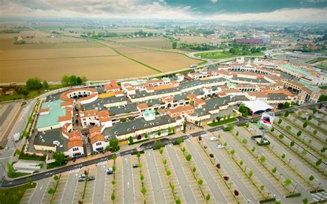 borse prada centro commerciale noventa di piave|noventa di piave outlet store.